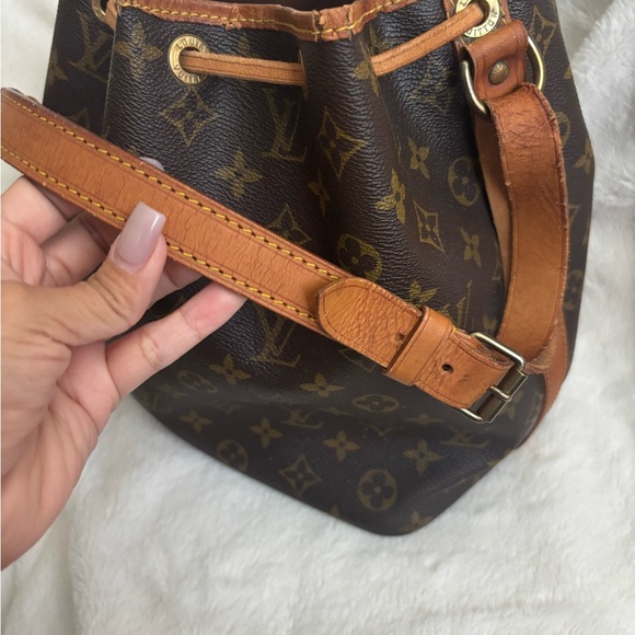 Vintage Louis Vuitton Classic Petit Noe Monogram Drawstring Bag - Picture 8 of 9
